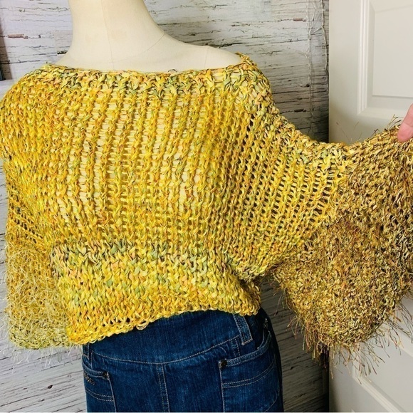 Hand Crafted Boho Yellow Fabric Knit Cropped Sweater Wide Sleeves Fuzzy Top O/S - Picture 4 of 9